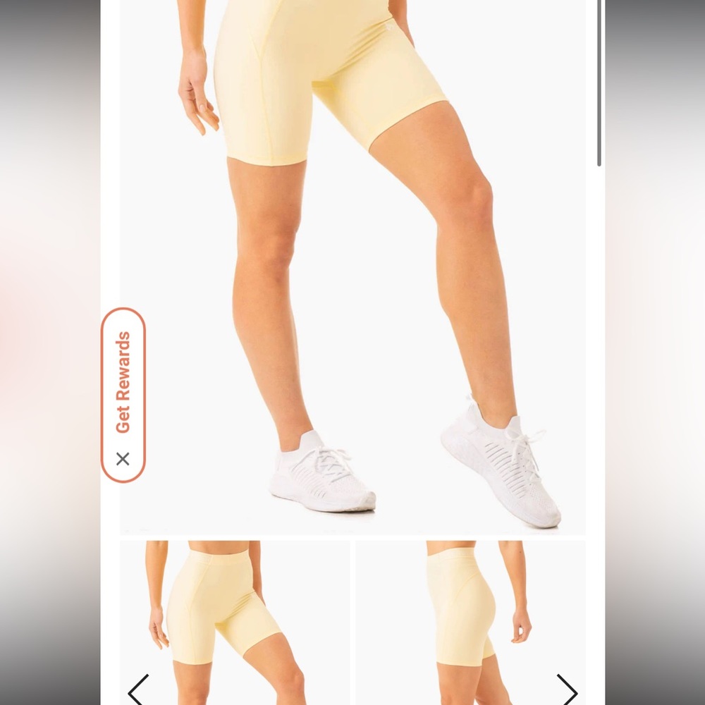 LEVEL UP HIGH WAISTED SCRUNCH SHORTS size small